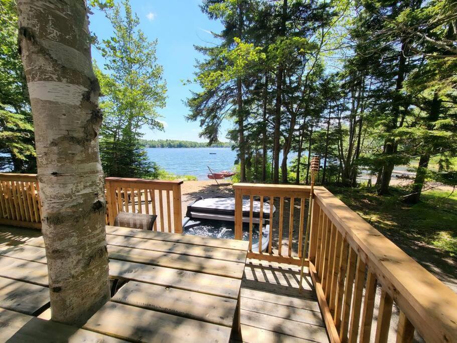 Leland'S Lakehouse Wolfville Ngoại thất bức ảnh