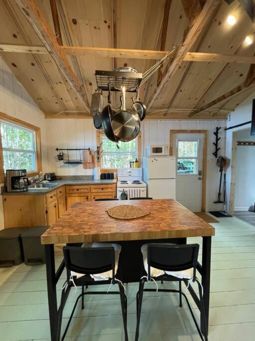 Leland'S Lakehouse Wolfville Ngoại thất bức ảnh