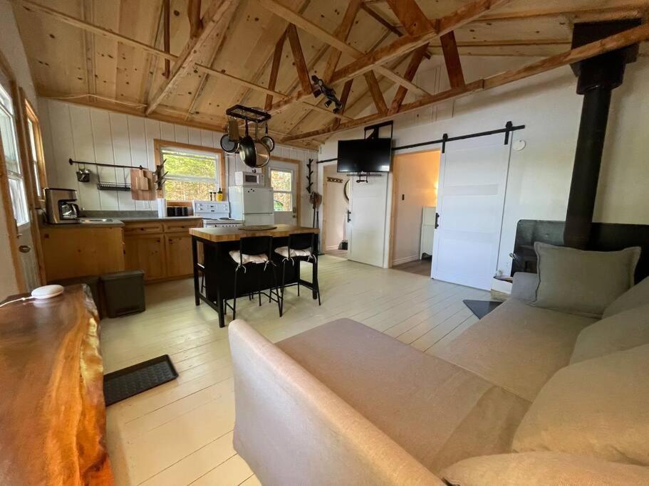 Leland'S Lakehouse Wolfville Ngoại thất bức ảnh